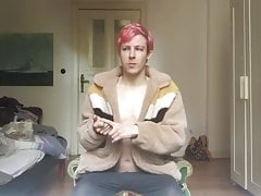 TWINK IS ALWAYS HUNGRY FOR RAW COCK