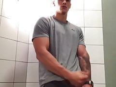 Mr Moreno8 - Hot Guy