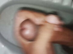 Desi boy muthh marna in toilet