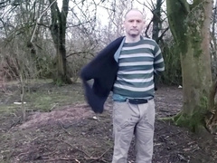 Kudoslong outside peels off and jerks till he jizzes on a winter day