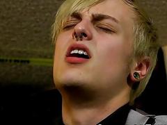 Emo twink Jason Valencia anal fucks Latino Robbie Anthony