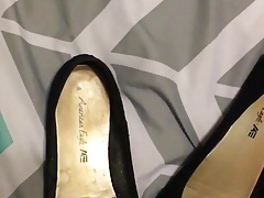 Slow motion cumshot in AE flats