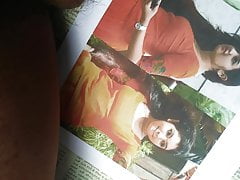 Cum tribute to cute malayali actress Malavika nair
