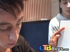Latin twink rawrailed until he ends up shooting loads of cum