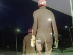 winter exhib,naked at the toilet