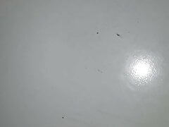 Cum in Slowmo