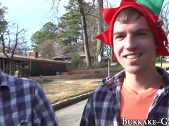 Homosexual Elf Gets Xmas Mass Ejaculation