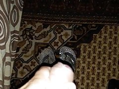 Cumshot for daughter in laws flip flops