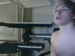 Blond Twinks At Cam