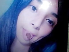 Kiara Romero semen en su boca