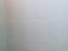 Mejor amigo, en la ducha