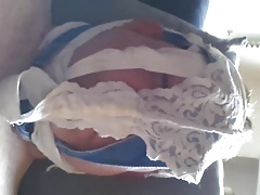 smell on panty and cum