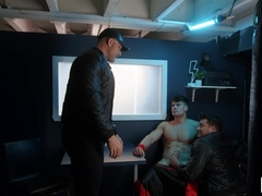 Enslaved Presley Scott Gets Revved On When He Paws Boxer Malik Delgaty's Anxious Jizz-Shotgun - BOYS