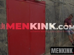 Buff Max Cameron punishes litterbug Jay Austin with alleyway bondage