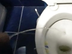Finishing long piss