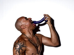 King Noire plays with toys and gets freaky