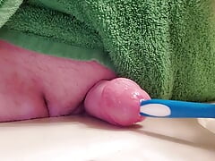 sounding with toothbrush