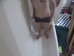 Lance Cage Taking a Shower and Cum for Entertainment