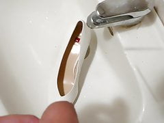 Piss in wifes white high heel