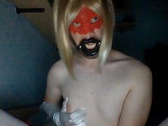 Hidden-CD relase chastity cage and cum on herself