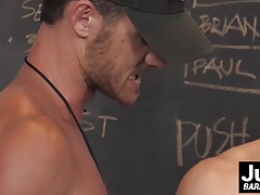 Shawn Reeve gets railed hard in this muscle hunks gangbang