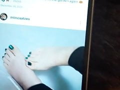 Cumtribute  for a follower sexy thick feet