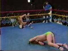 Hot Wrestling Barefoot Men:Bradley vs Sterling