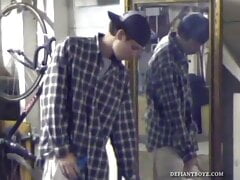Amateur Jayden Jerks Off