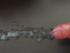Cumshot in slow-mo