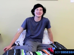 BoyObsession.com - Justin Cummings stuffs his asshole with a dildo on cam