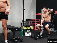 Tatted Hunk Barebacks Jock At The Gym - Kyle Wyncrest, Phoenix Ocean - NextDoorBuddies