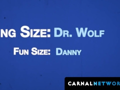 Wolf pressed the ultrasound tool on Danny Wilcoxx's stomach and throbs his dick in hi