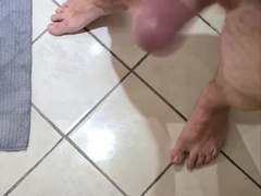 Jizm on soles (requested vid)