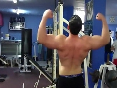 Arab Flexing