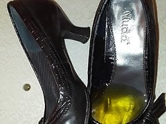 A little piss for my shoe slut