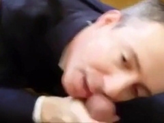 biz guy fellate his manager