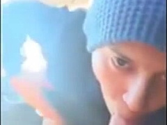 Novinho mama rolao e toma gala no carro58