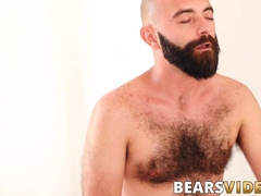 Bearded homosexual Justin West and Carlos Verga bareback