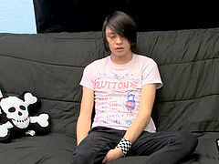 Emo twink Roxy red enjoys a glass fuck stick while he jacks