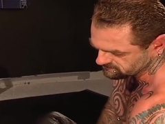 Has His Wazoo Stretched By His Chap With Rik Jammer