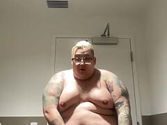 Fat fag david wants to be exposed