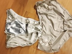 Huge cumshot om wifes panties